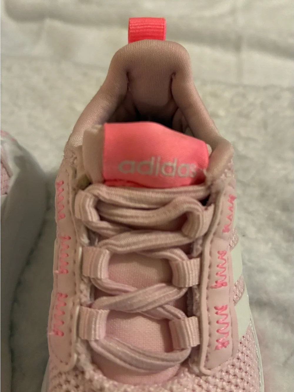 adidas Racer TR21 Toddler Baby Size 4 Pink White Slip-on Sneakers